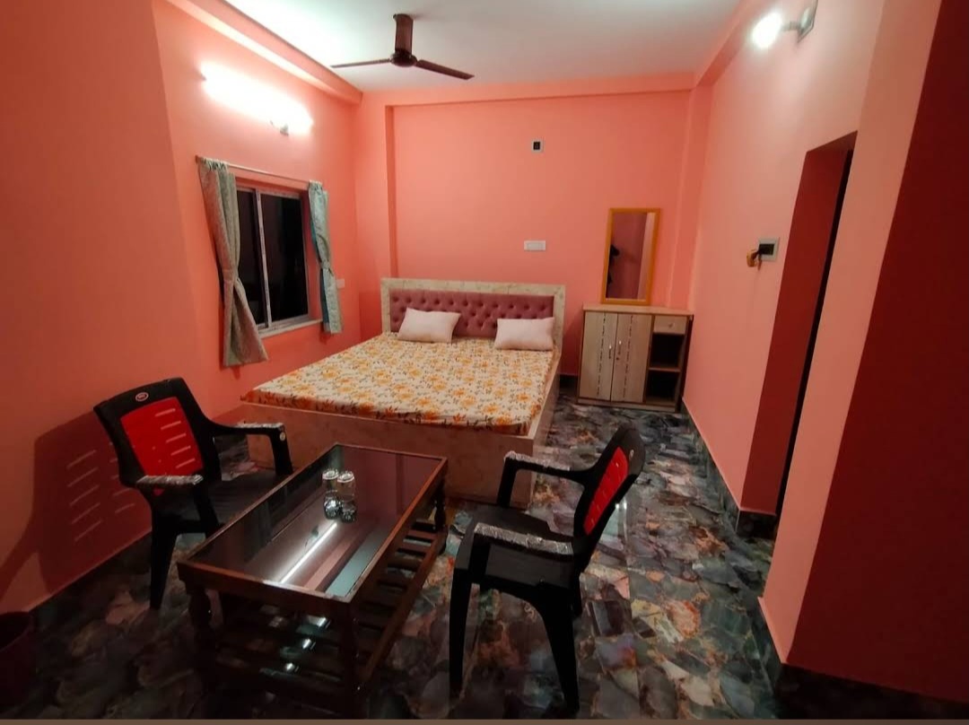 Deluxe Pink Room